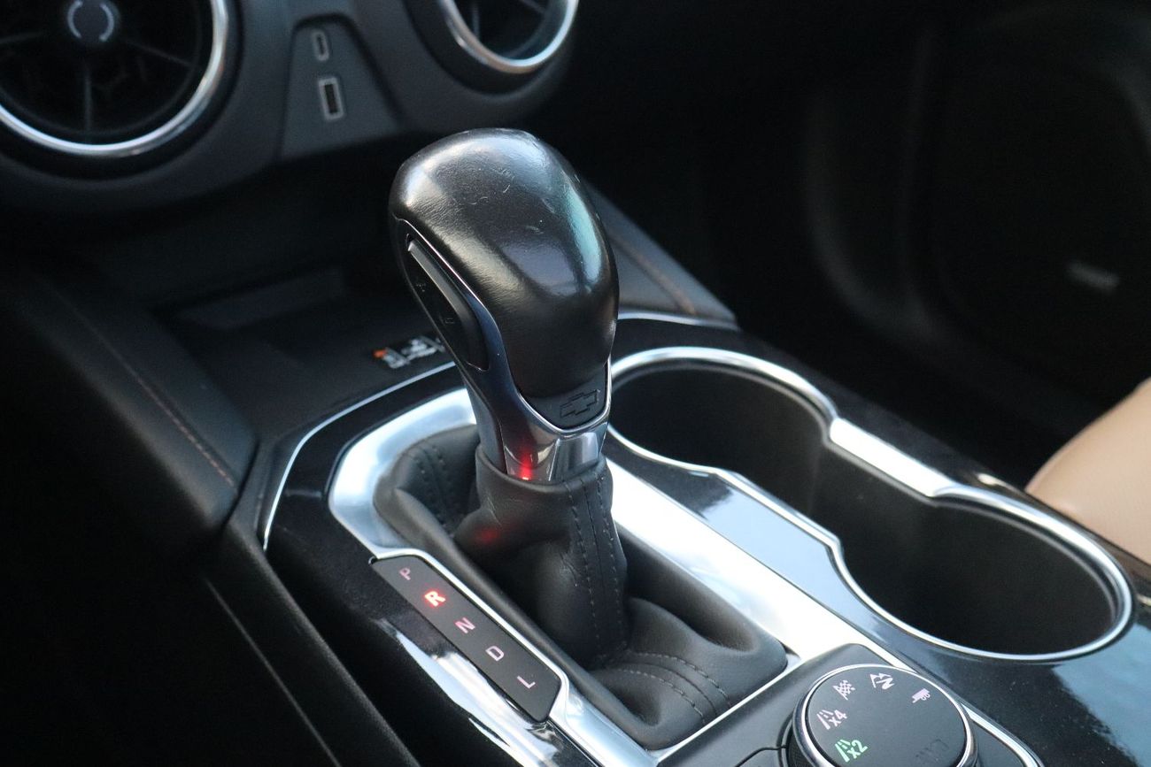 شيفروليه بلازر 3.6L V6 Premier (AWD)