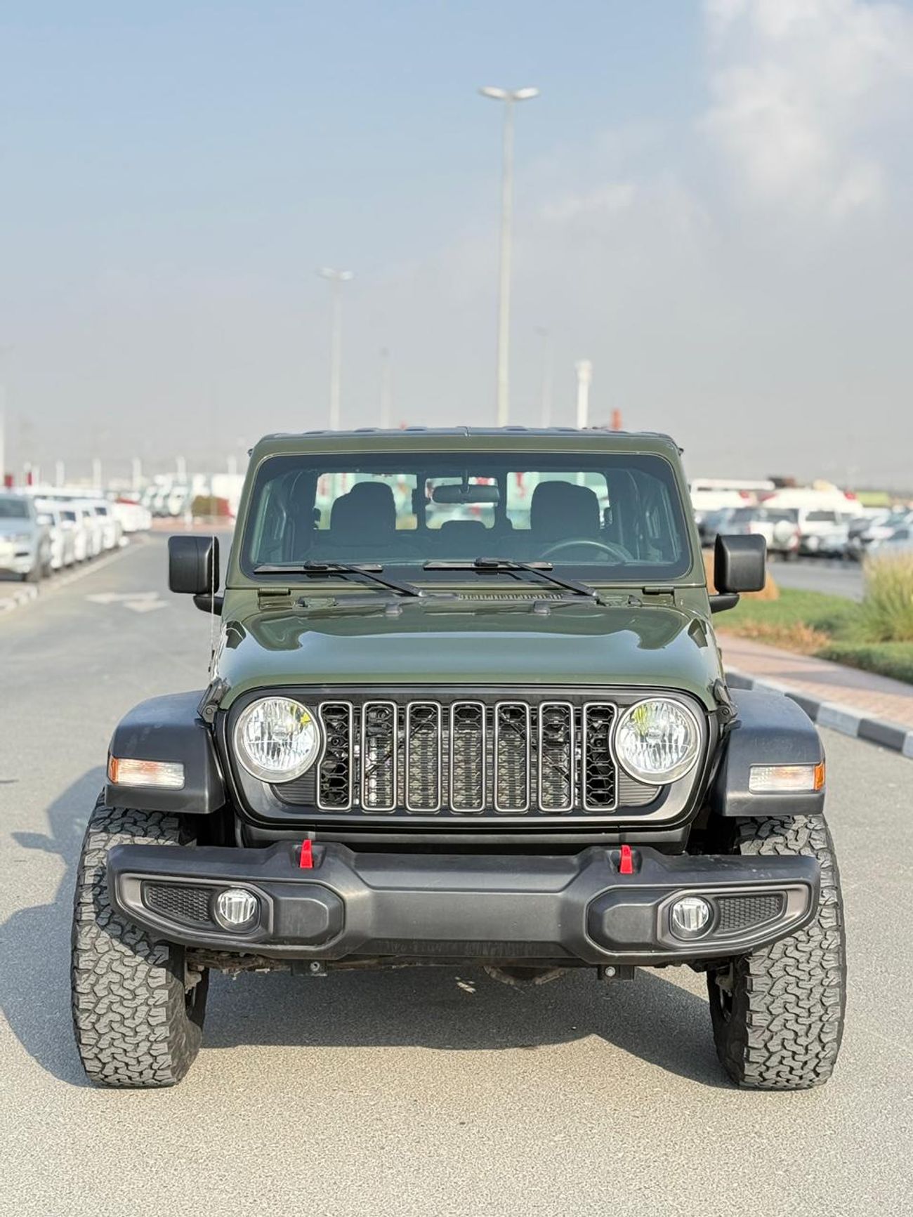 جيب جلادياتور Sport 3.6L