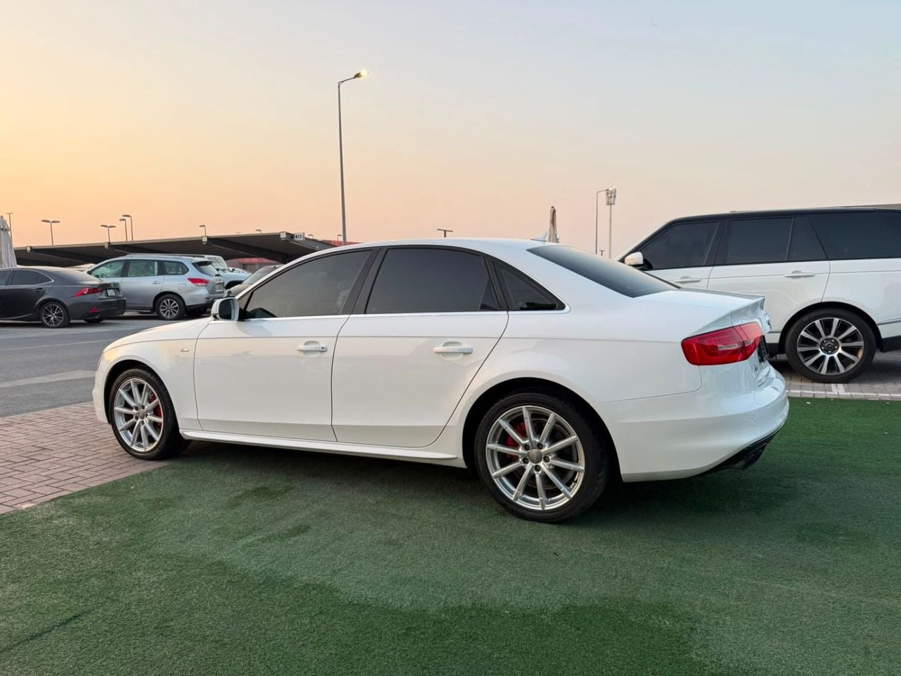 Audi A4 7-speed S tronic automatic transmission