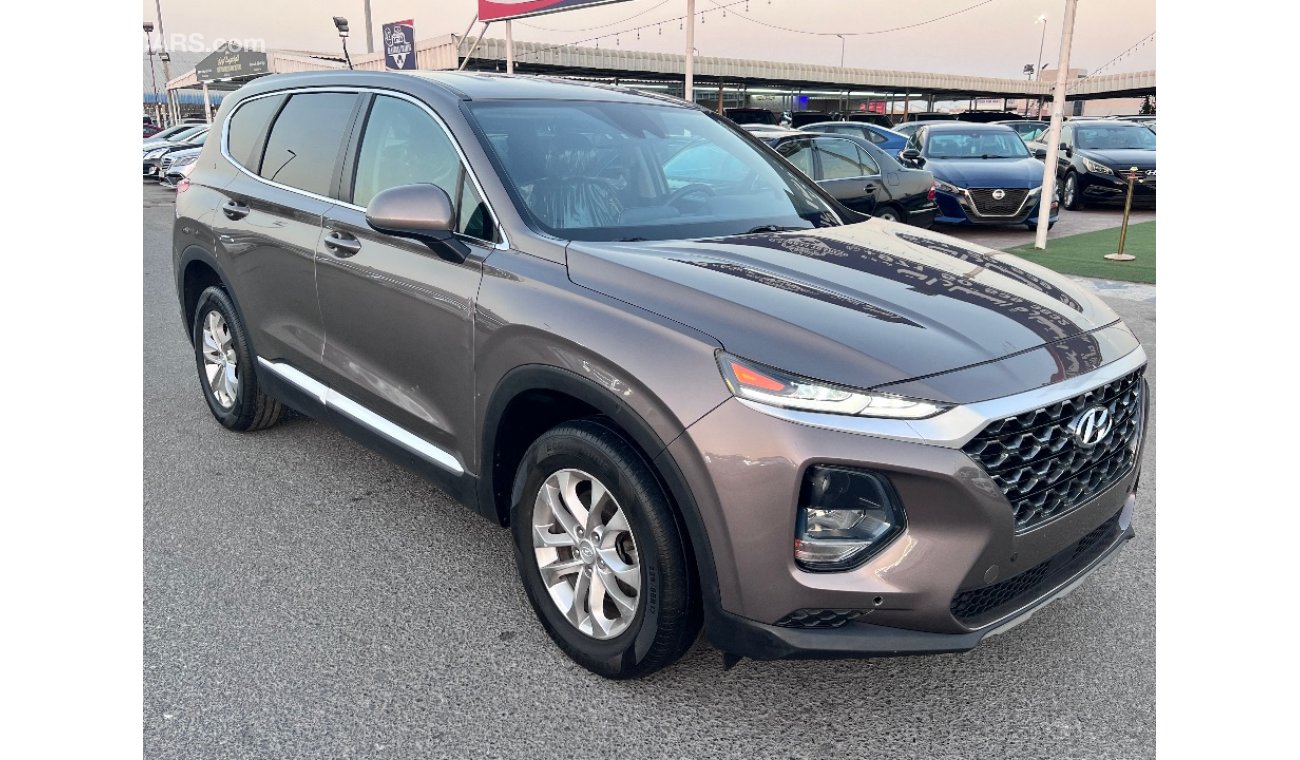 هيونداي سانتا في For sale, a 2019 Santa Fe, customs papers, agency condition, radar and blind spot