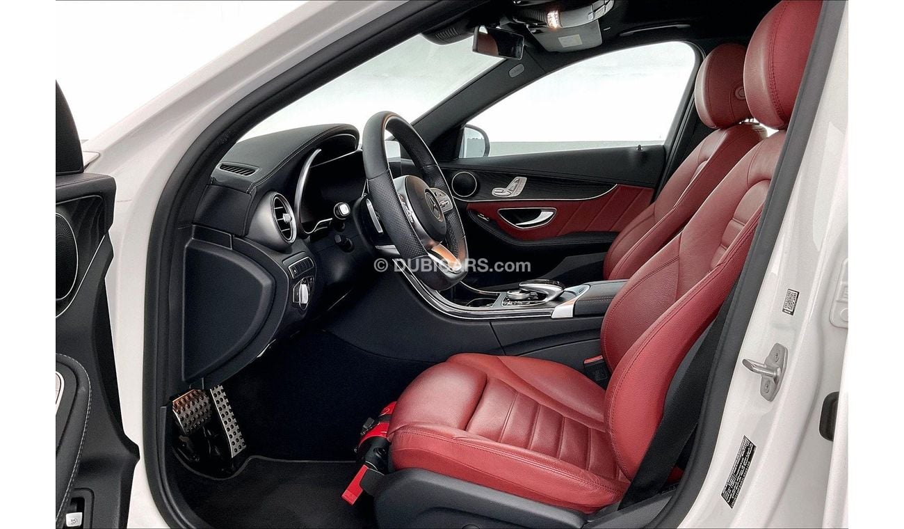 Mercedes-Benz C 200 Premium (AMG Line)