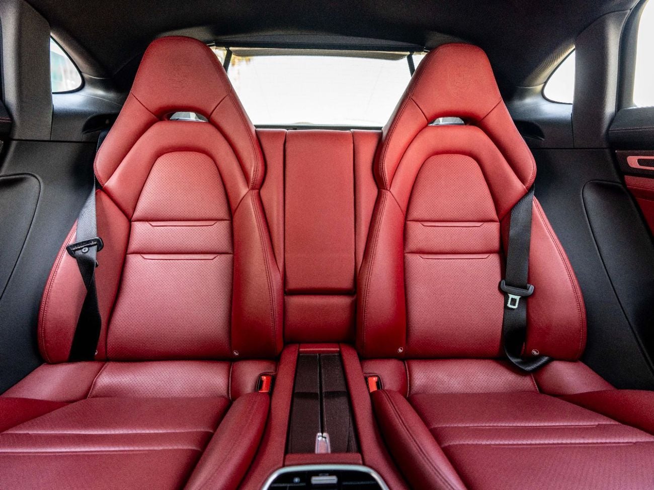 Porsche Panamera TREND Std 3.0L (325 HP)