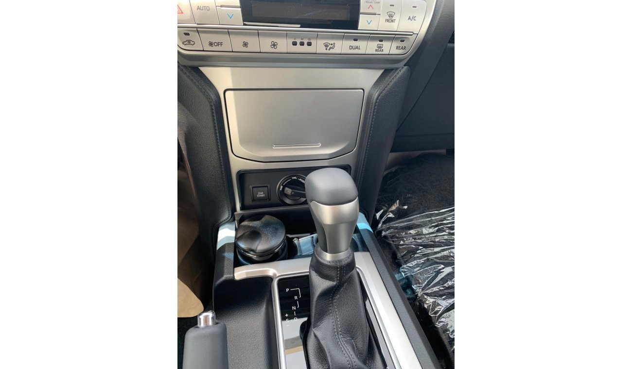 تويوتا برادو TOYOTA PRADO 2.7 2019 0KM  143000 PRICE FOR EXPORT