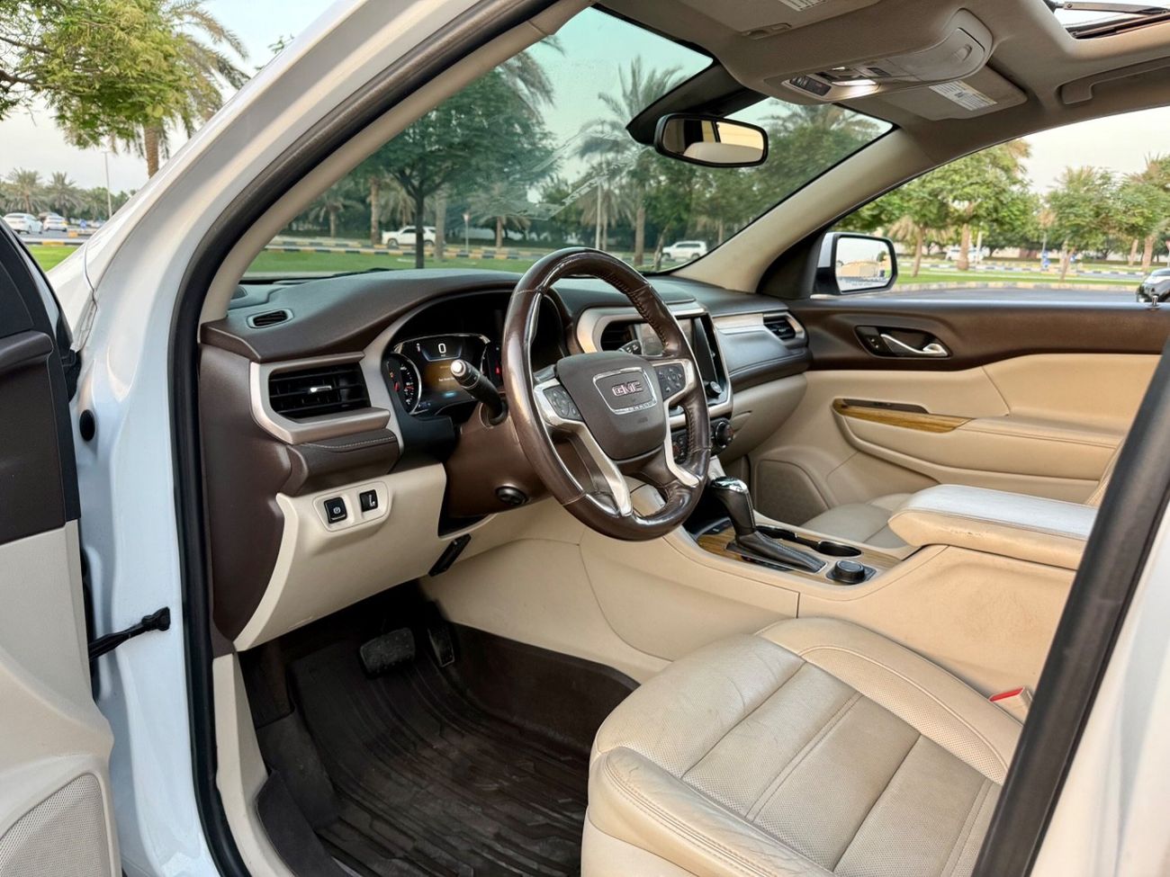 جي أم سي أكاديا SLT 3.6L