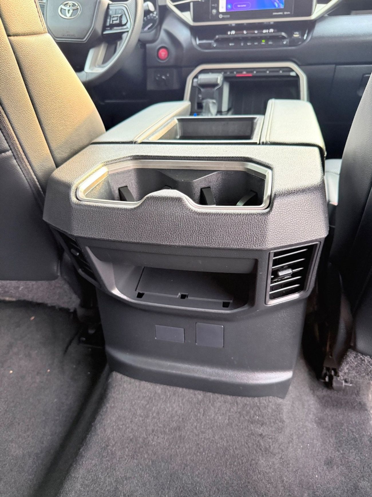Toyota Tundra CREWMAX TRD SR5 4x4 drive 3.4L