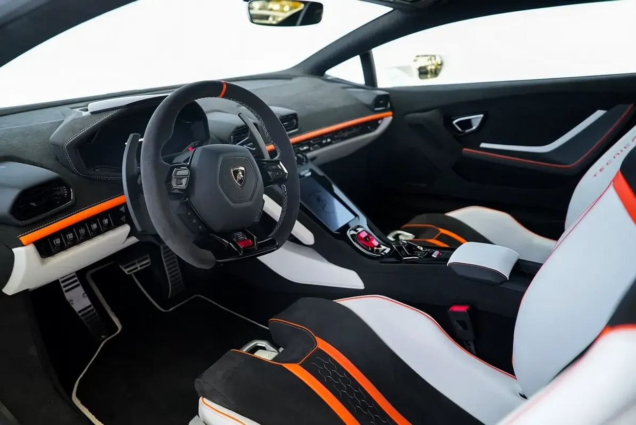 Lamborghini Huracan TECNICA
