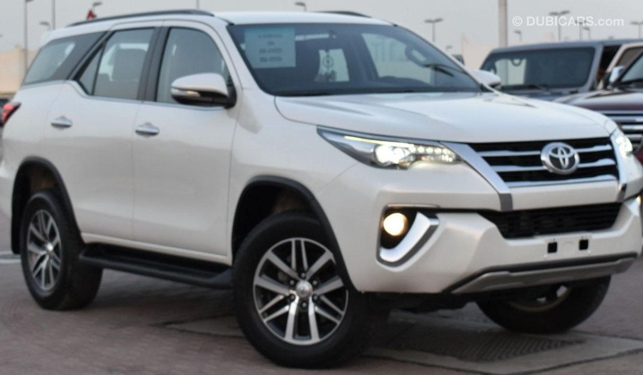 Toyota Fortuner TOYOTA FORTUNER VX.R 2016 (V6-4.0L)