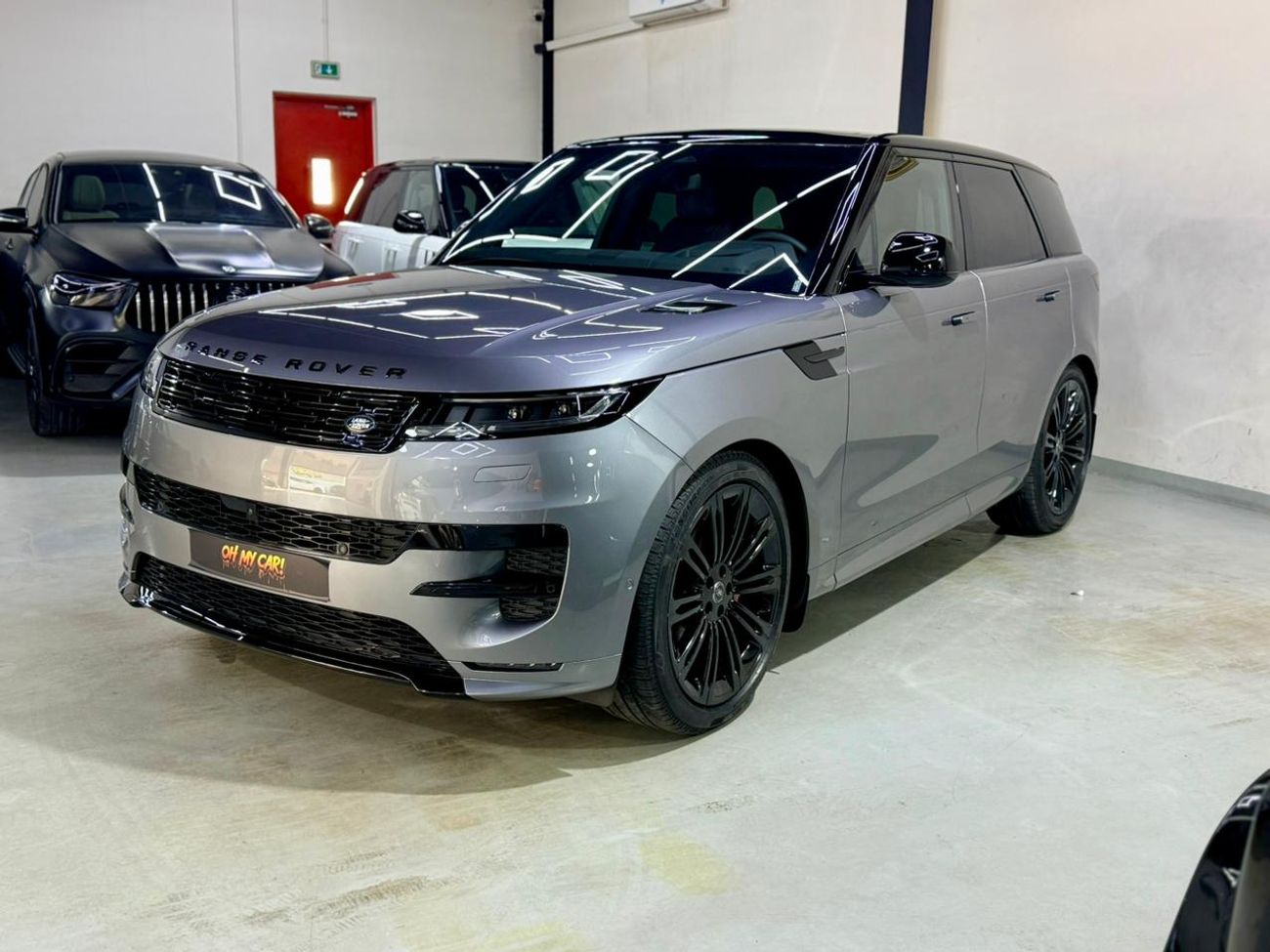 لاند روفر رينج روفر سبورت P400 DYNAMIC HSE 2025