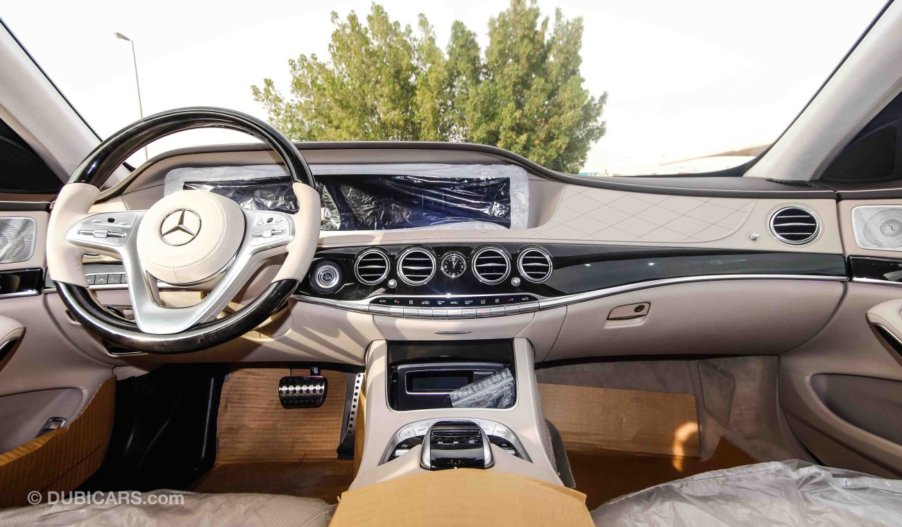 Mercedes-Benz S 560