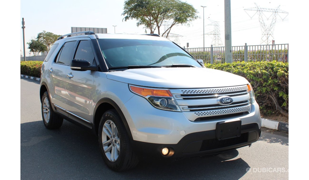 Ford Explorer XLT 2013/ XLT/4X4/ MID OPTION/ GCC/ 100% FREE OF ACCIDENT