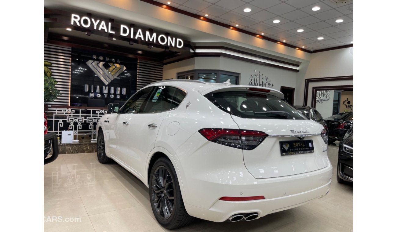 Maserati Levante Masarati Levanti GT hybrid GCC 2022 under warranty and service contract from agency