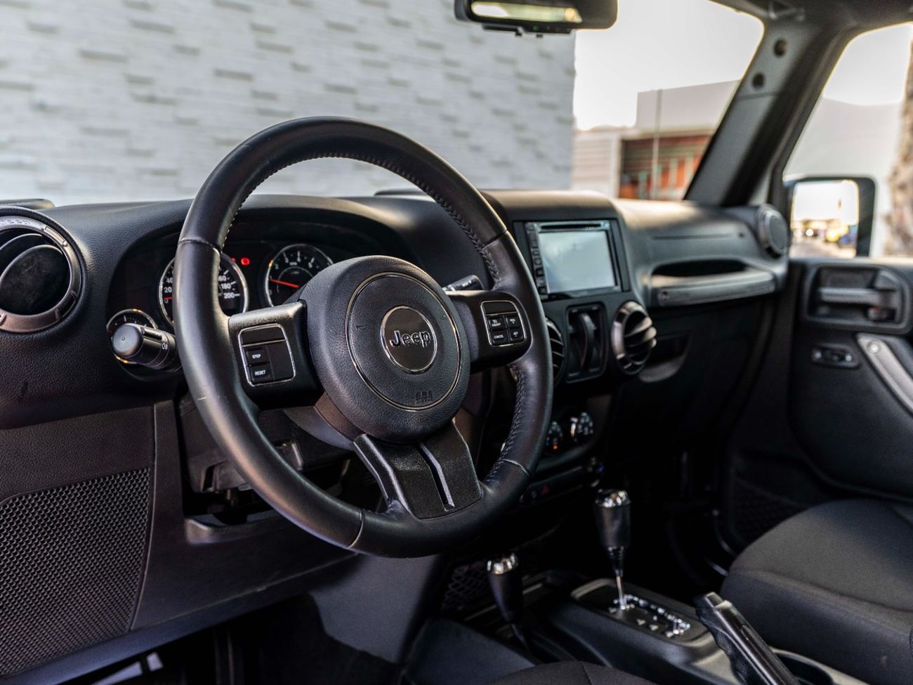 Jeep Wrangler Sport 3.6L A/T (5 Seater)