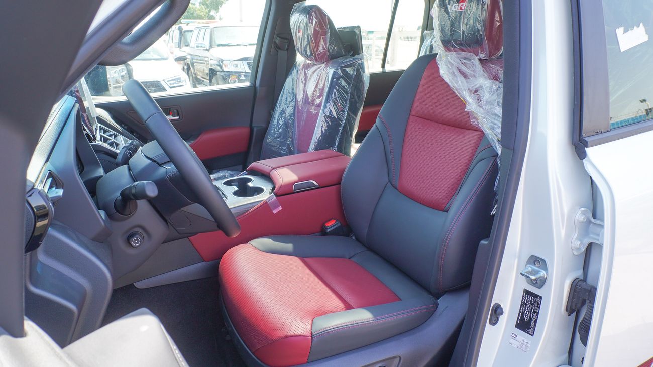 Toyota Land Cruiser GR SPORT 3.5L V6 Oman Specs