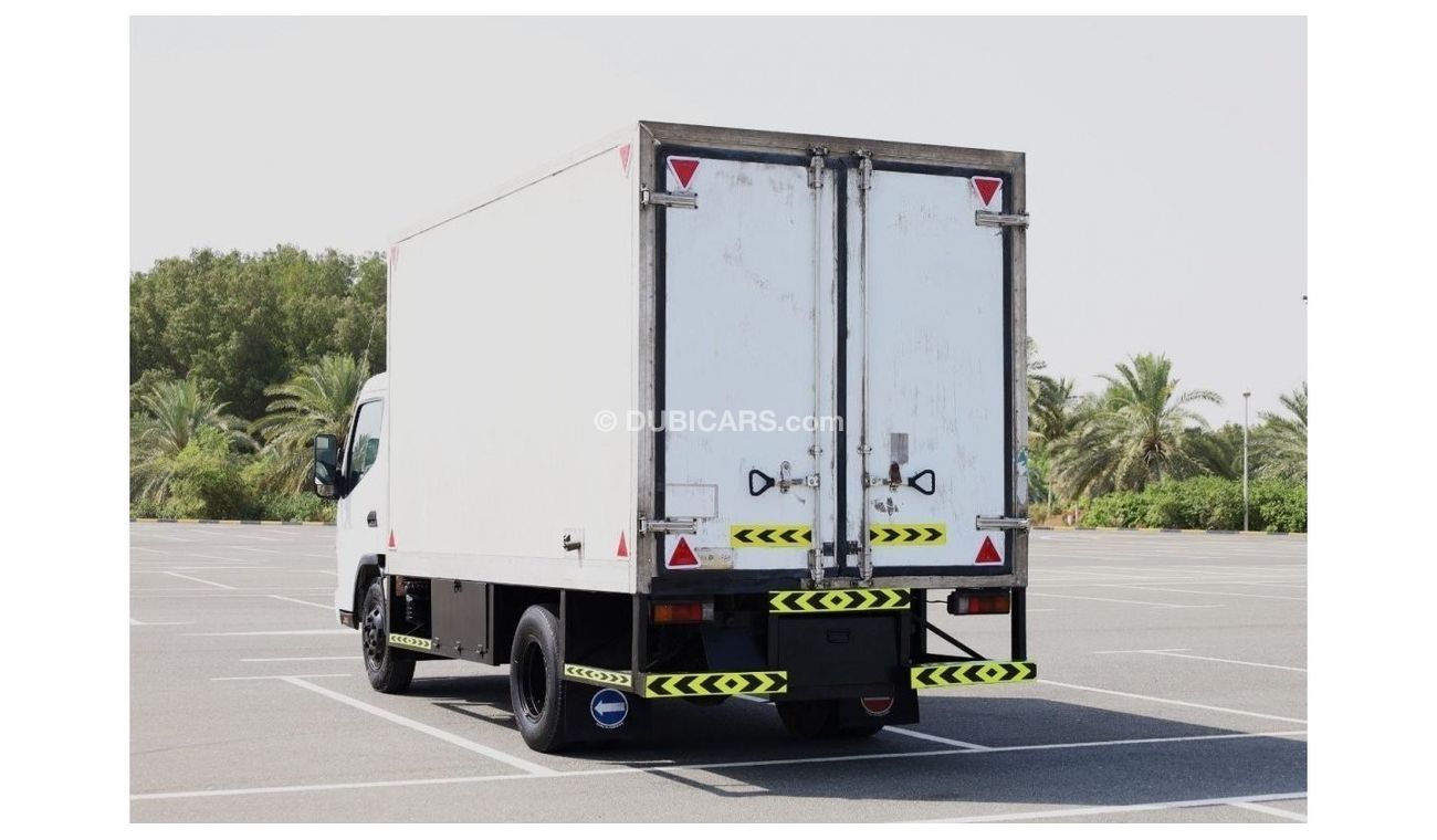 ميتسوبيشي فوسو كانتير SUMMER OFFER | 2016 | Mitsubishi Canter - Insulated Box | Diesel | GCC Specs | Excellent Cond