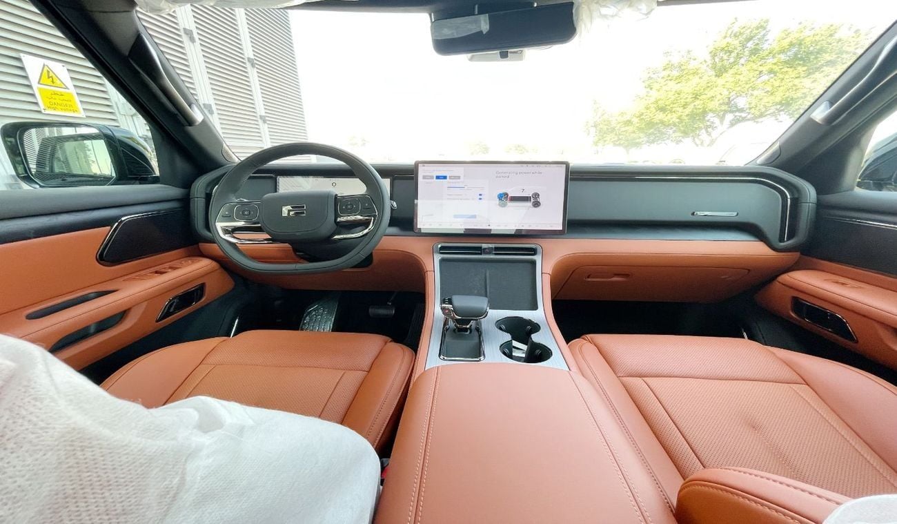 روكس 01 All-Round 7-Seater Long-Range Edition