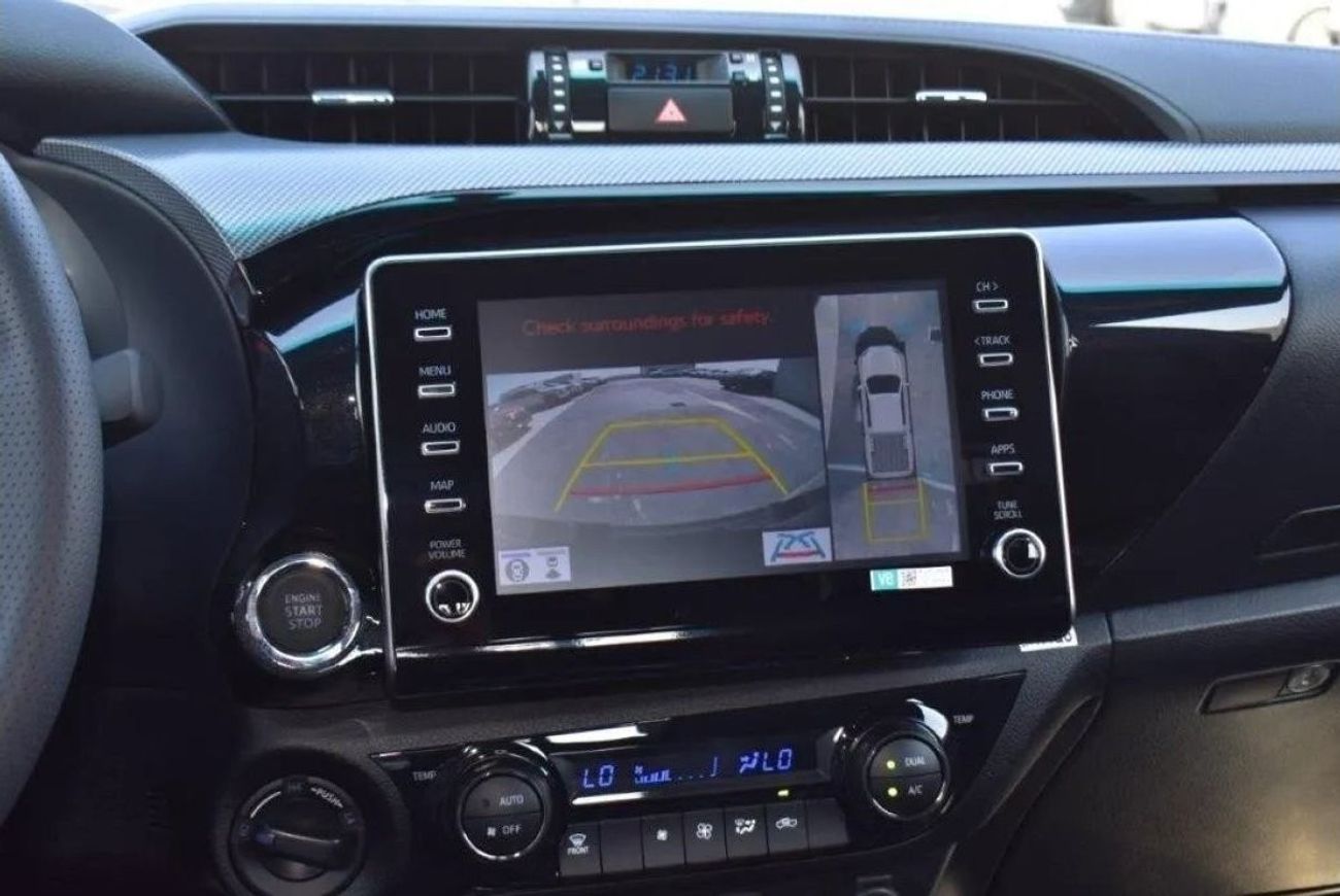 تويوتا هيلوكس Toyota Hilux GR Sport Diesel 2.8L V6 Full Option 2024