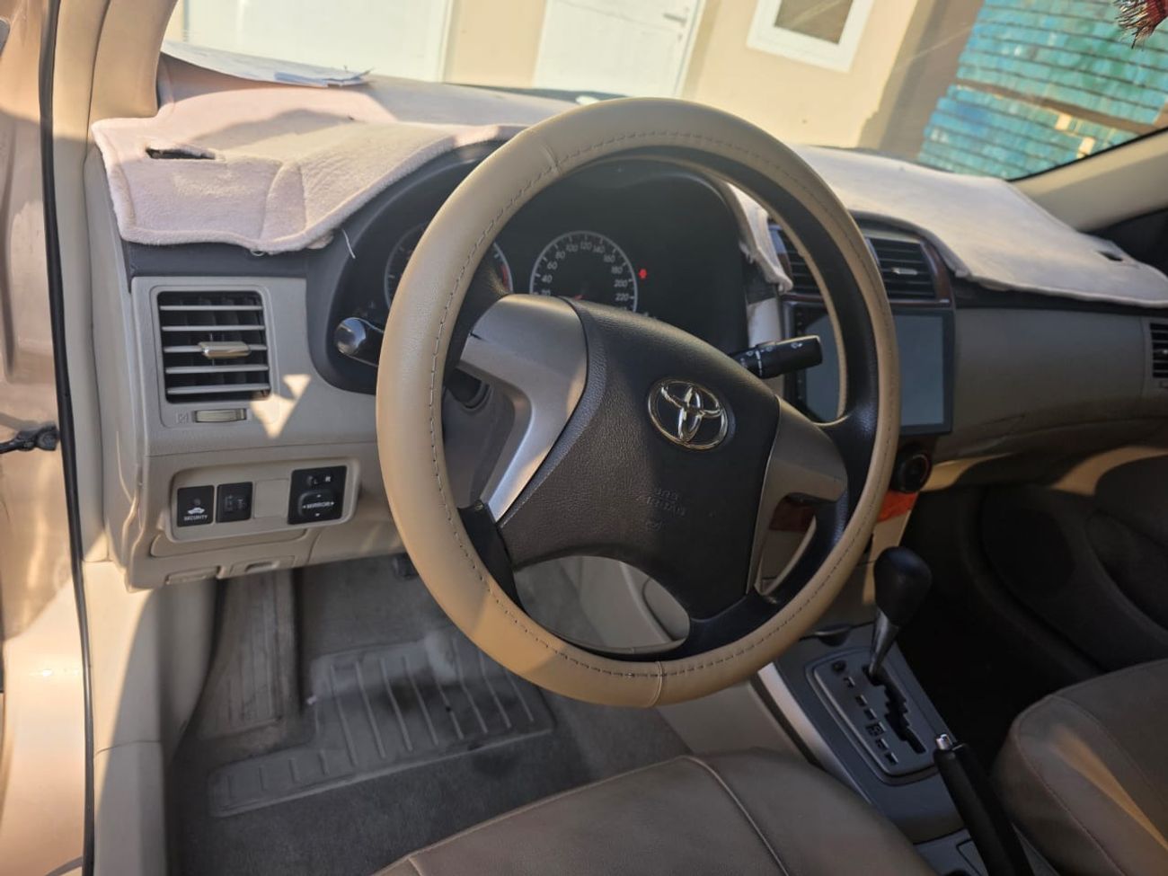 تويوتا كورولا 1.8 lxi