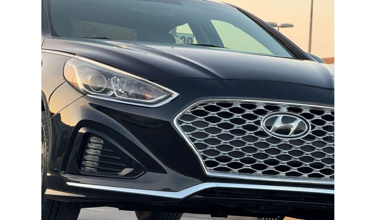 Hyundai Sonata In excellent condition and requires no expense