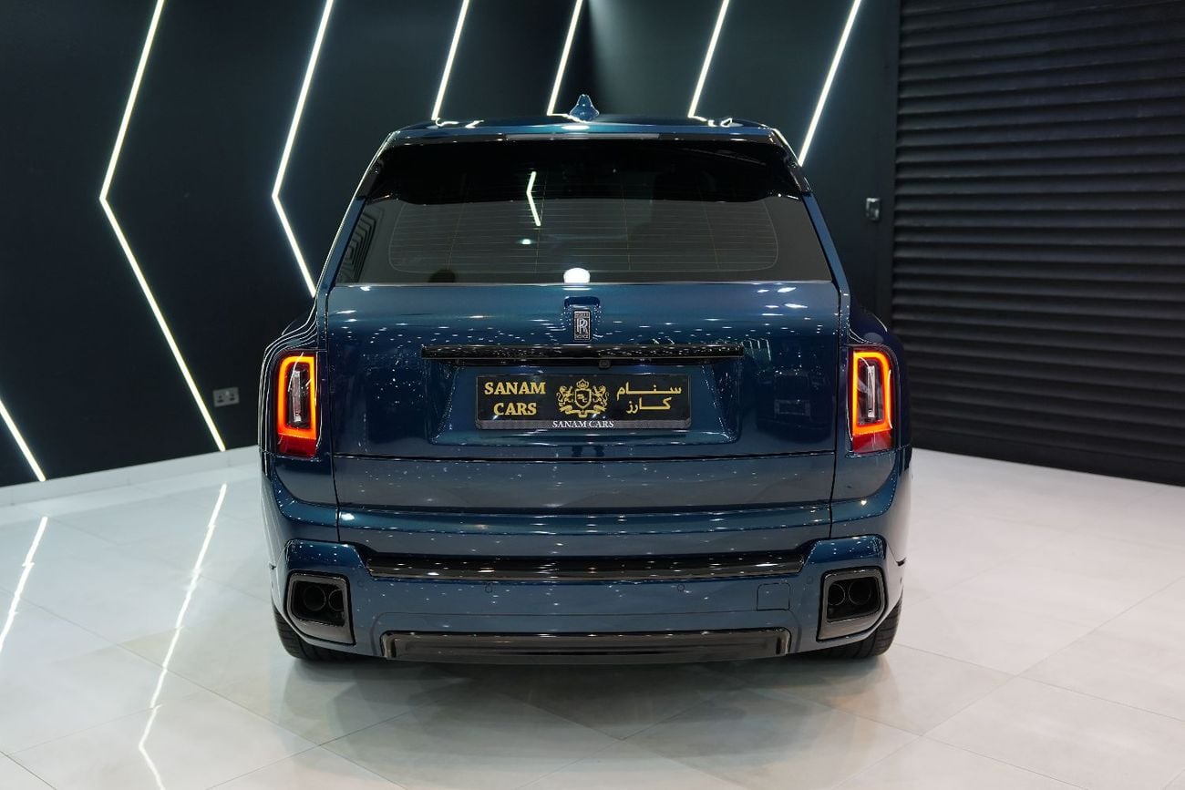 Rolls-Royce Cullinan Black Badge, Series II, BRAND NEW, Executive Seat w/ Entertainment, Bespoke Audio, Dealer Warr + Ser