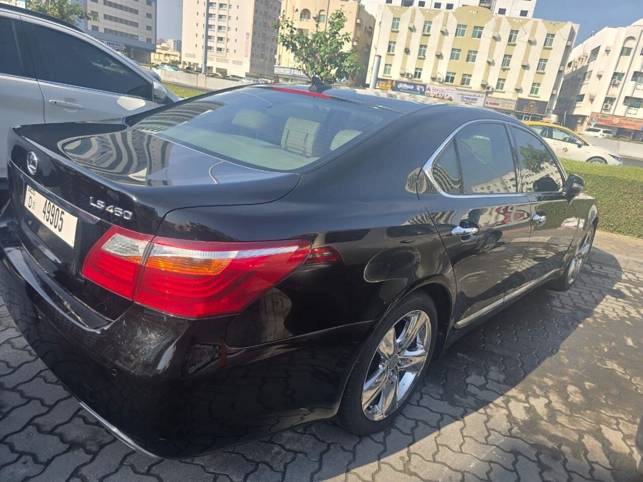 لكزس LS 460 PREMIER LWB