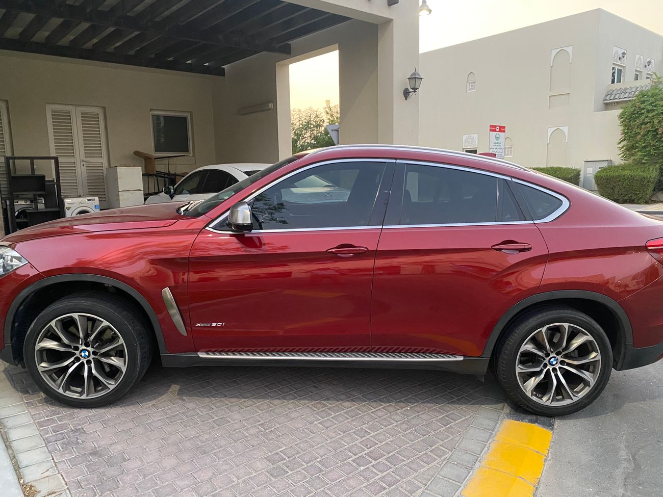 بي أم دبليو X6