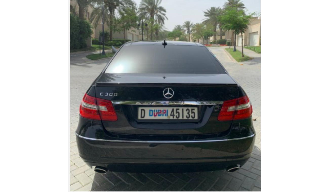 مرسيدس بنز E300