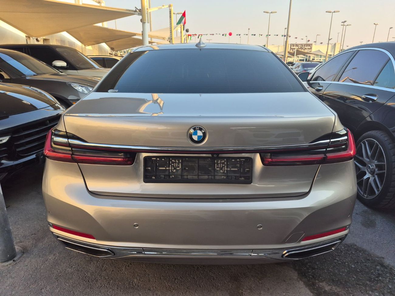 بي أم دبليو 730Li Executive 2.0L