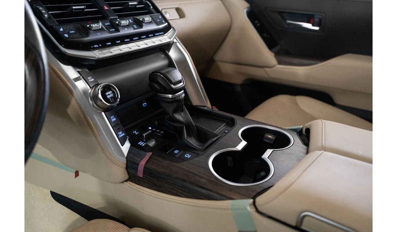 تويوتا لاند كروزر VXR 4.0L