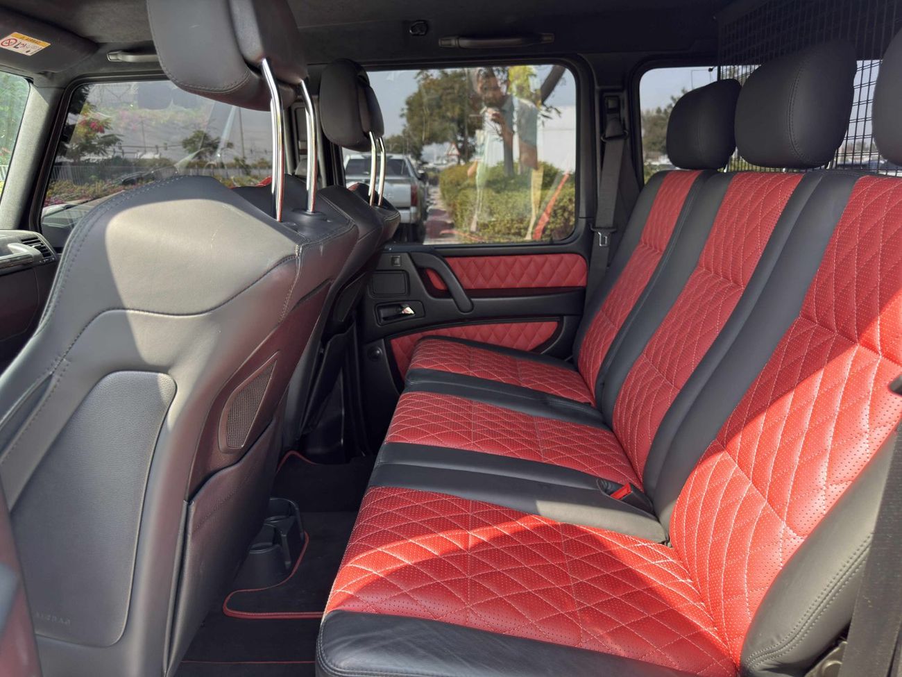 Mercedes-Benz G 63 AMG Std 5.5L GCC SPEC NEAT AND CLEAN LESS KILOMETER