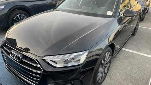 أودي A4 Audi A4 LIMOUSINE 35 TFSI S TRONIC 7G 2022