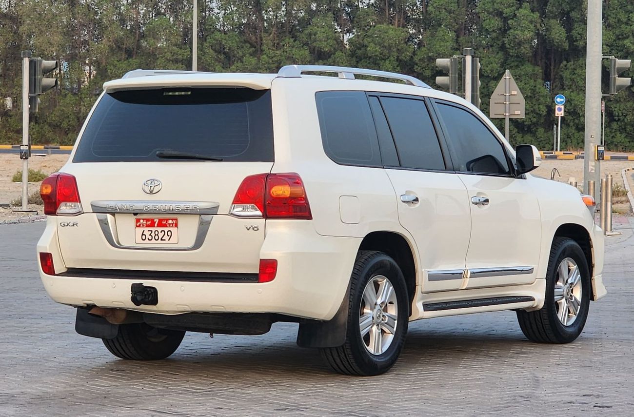 Toyota Land Cruiser GX.R V6