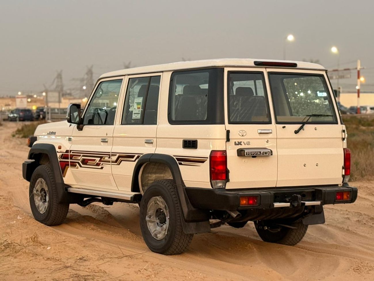 Toyota Land Cruiser 70 Std 4.0L AWD