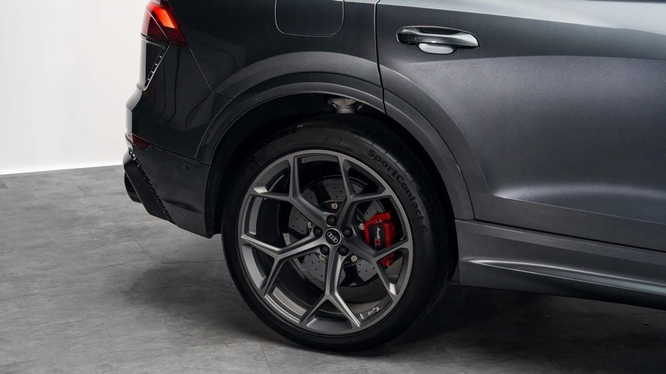 أودي RSQ8 Performance - 2025 - GCC Specs - Under Warranty and Service Contract