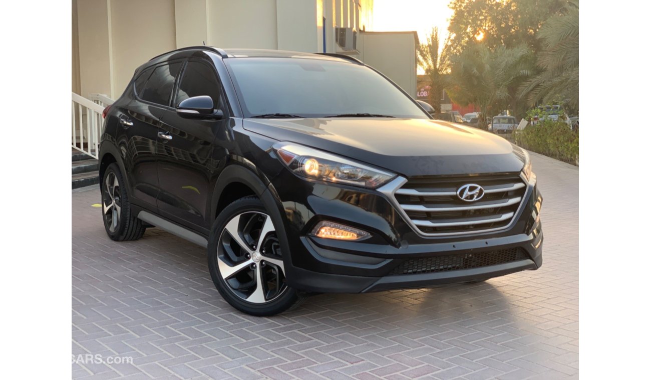 Hyundai Tucson LIMITED TURBO PANORAMIC AND ECO 1.6L V4 2017 AMERICAN SPECIFICATION