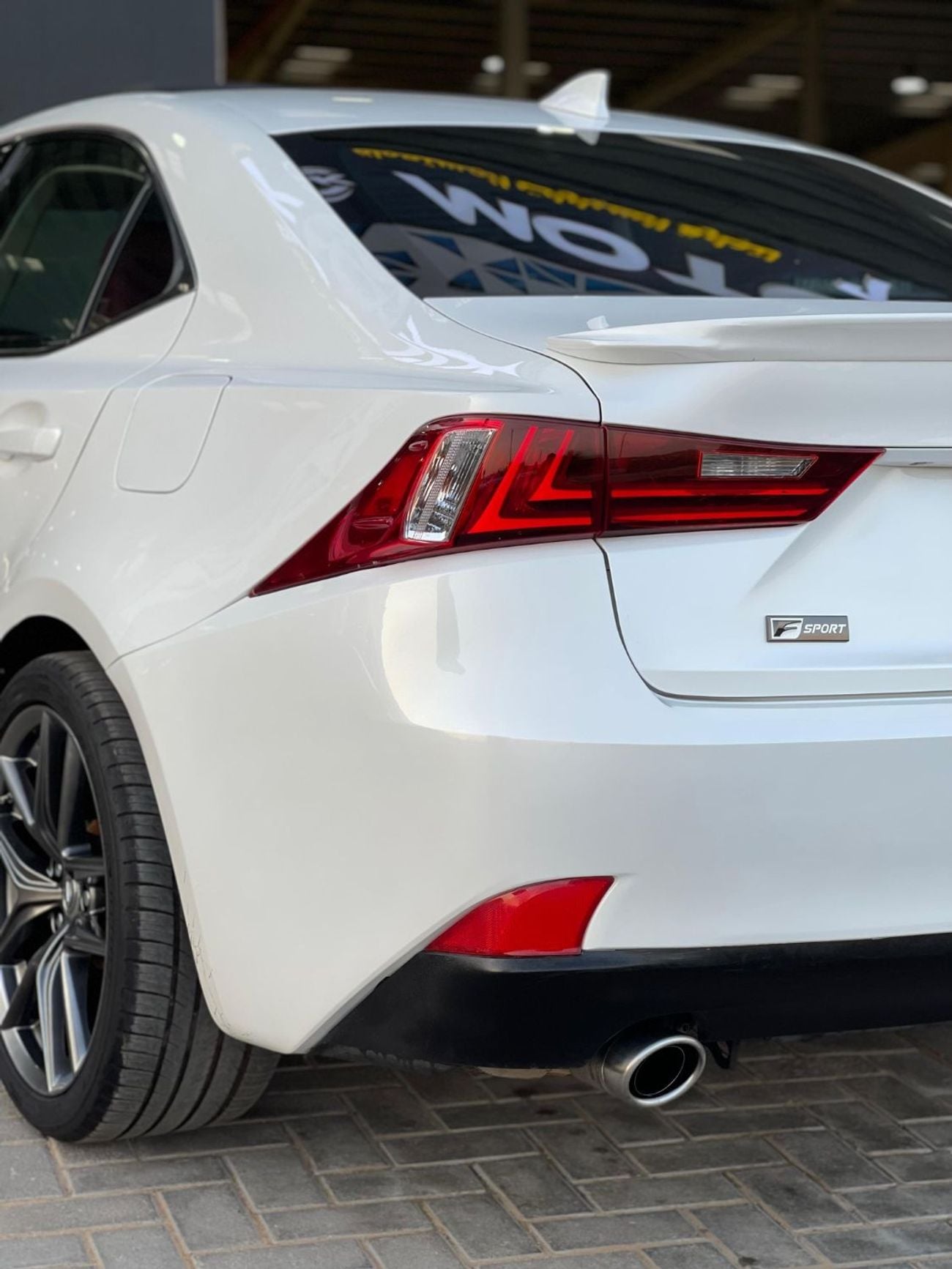 Lexus IS250 Platinum 2.5L V6 2.5L / FULL OPTION / IN PERFECT CONDITION