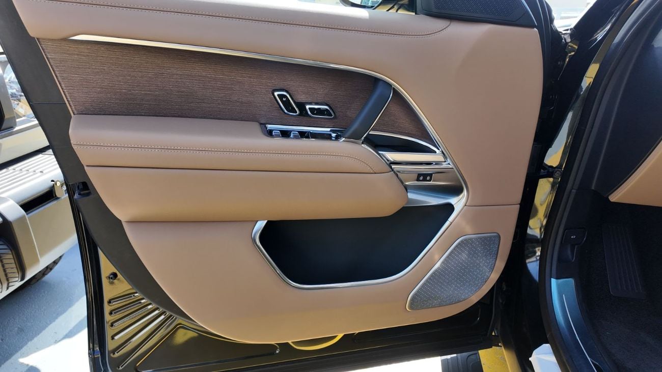 لاند روفر رينج روفر Range Rover Autobiography P530 2026