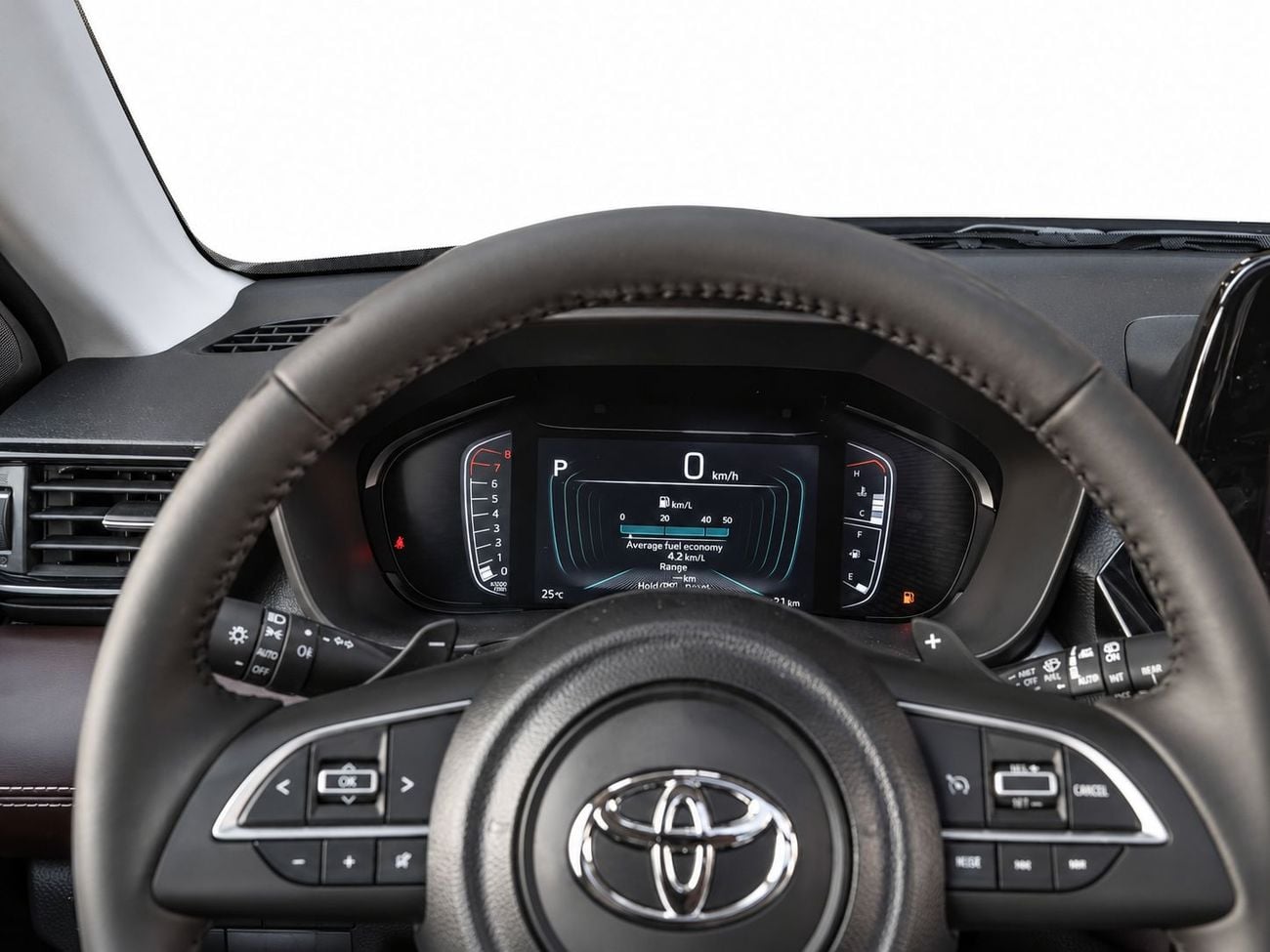 Toyota Urban Cruiser GLX ECTAV0033 - 2026 Toyota Urban Cruiser GLX - 1.5L Petrol Auto - Grey