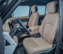 Land Rover Defender P300 90 X-Dynamic SE 2.0L (5 Seater)