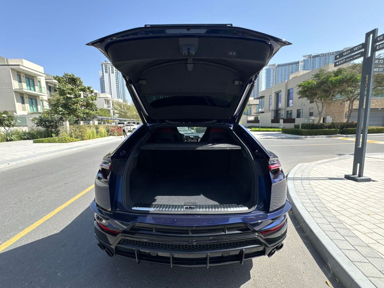 لامبورغيني اوروس STD 4.0T V8