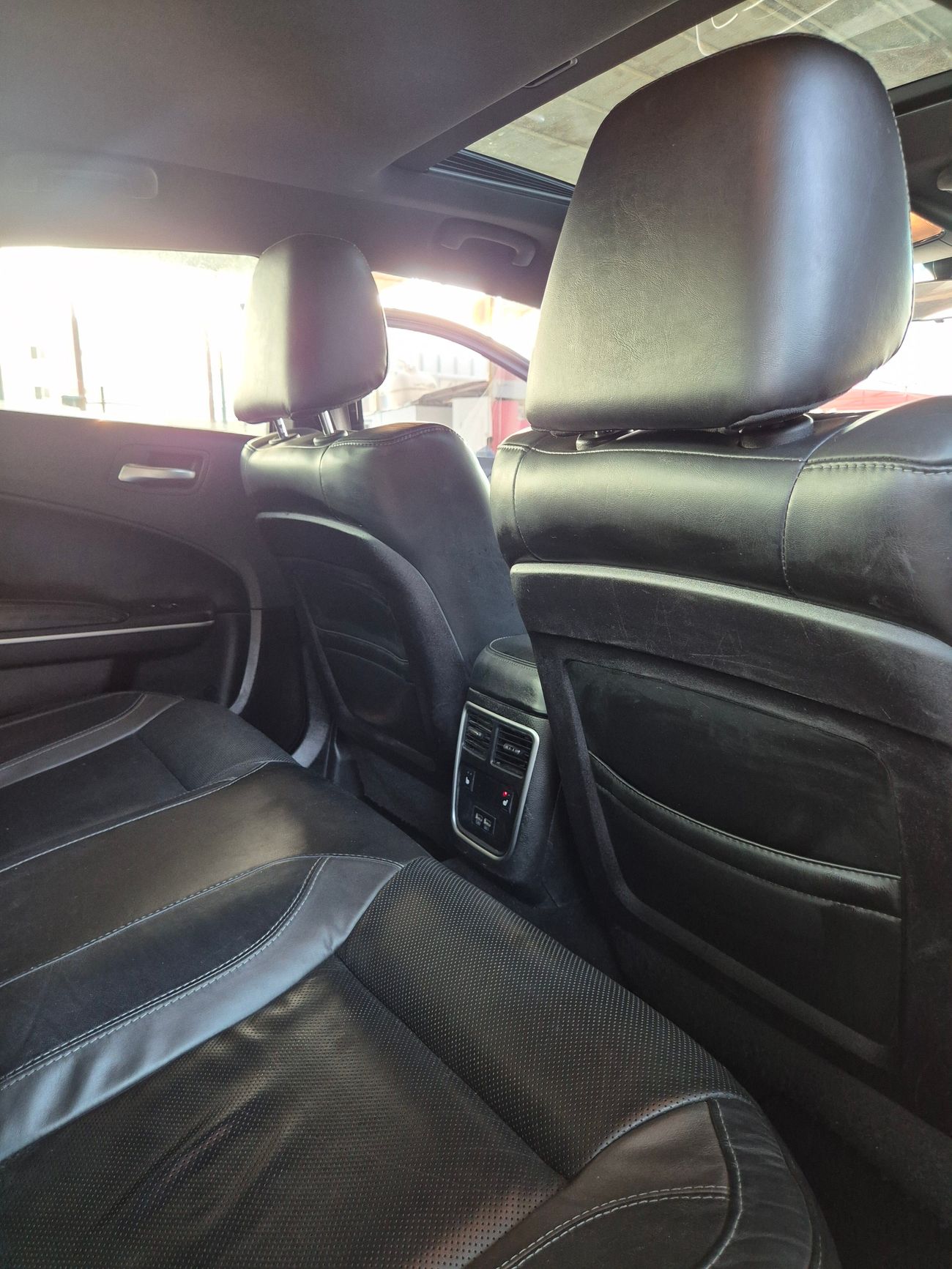 دودج تشارجر