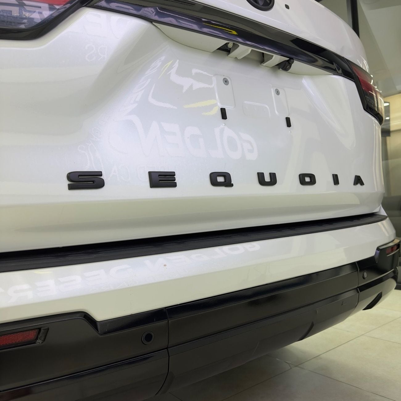 Toyota Sequoia HYBRID (NON GCC) 3.5L hybrid