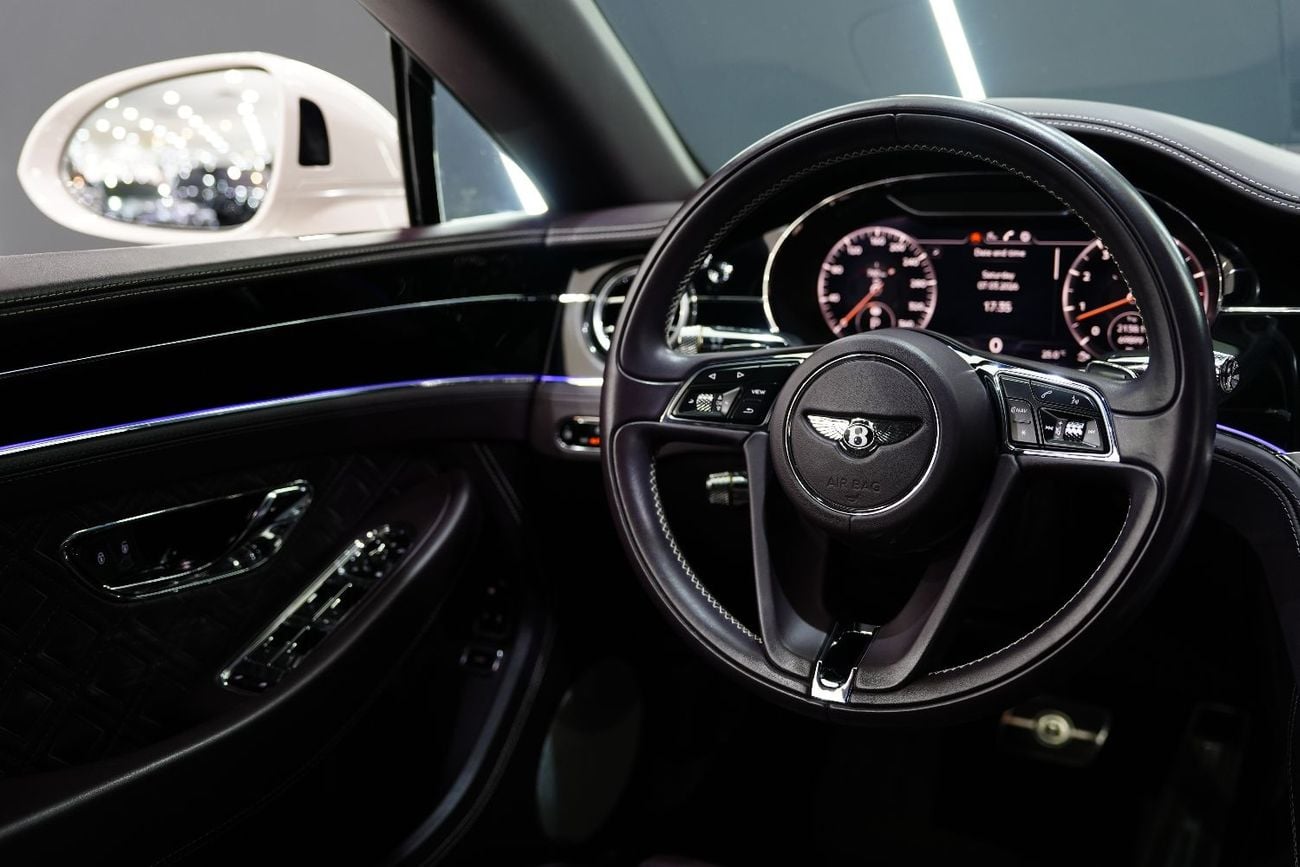 بنتلي كونتيننتال جي تي 6.0L W12 (626 HP)