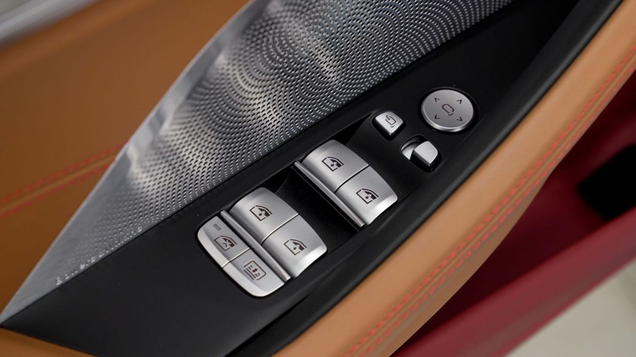 BMW M850i xDrive 4.4L