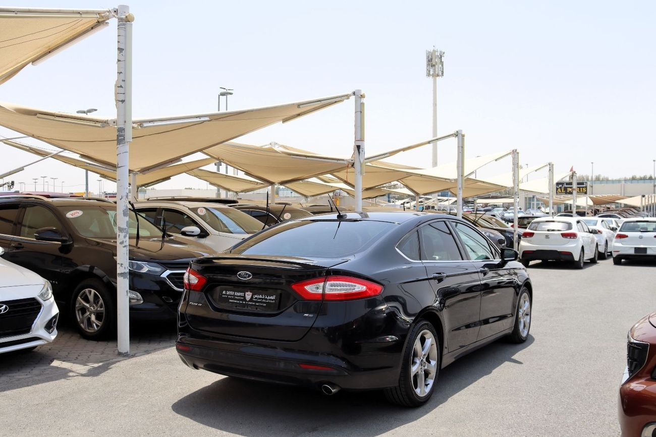 Ford Fusion SEL ACCIDENTS FREE - GCC - SUNROOF - ORIGINAL PAINT - PERFECT CONDITION INSIDE OUT
