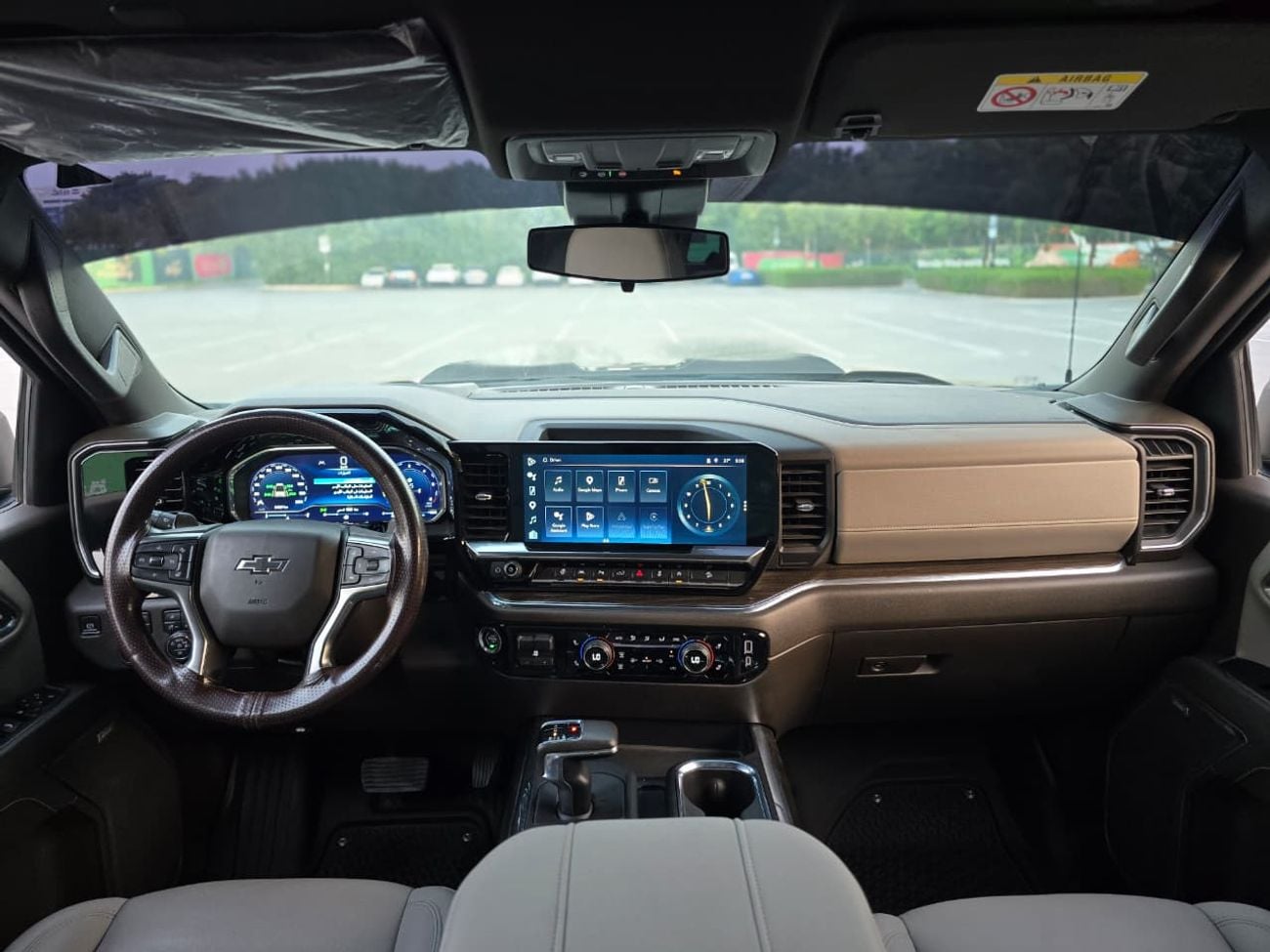 Chevrolet Silverado 1500 CREW CAB 2LT TRAILBOSS 2023 Chevrolet Silverado LT Trail Boss GCC Specs | Orginal paint | Perfect condition | Single owner
