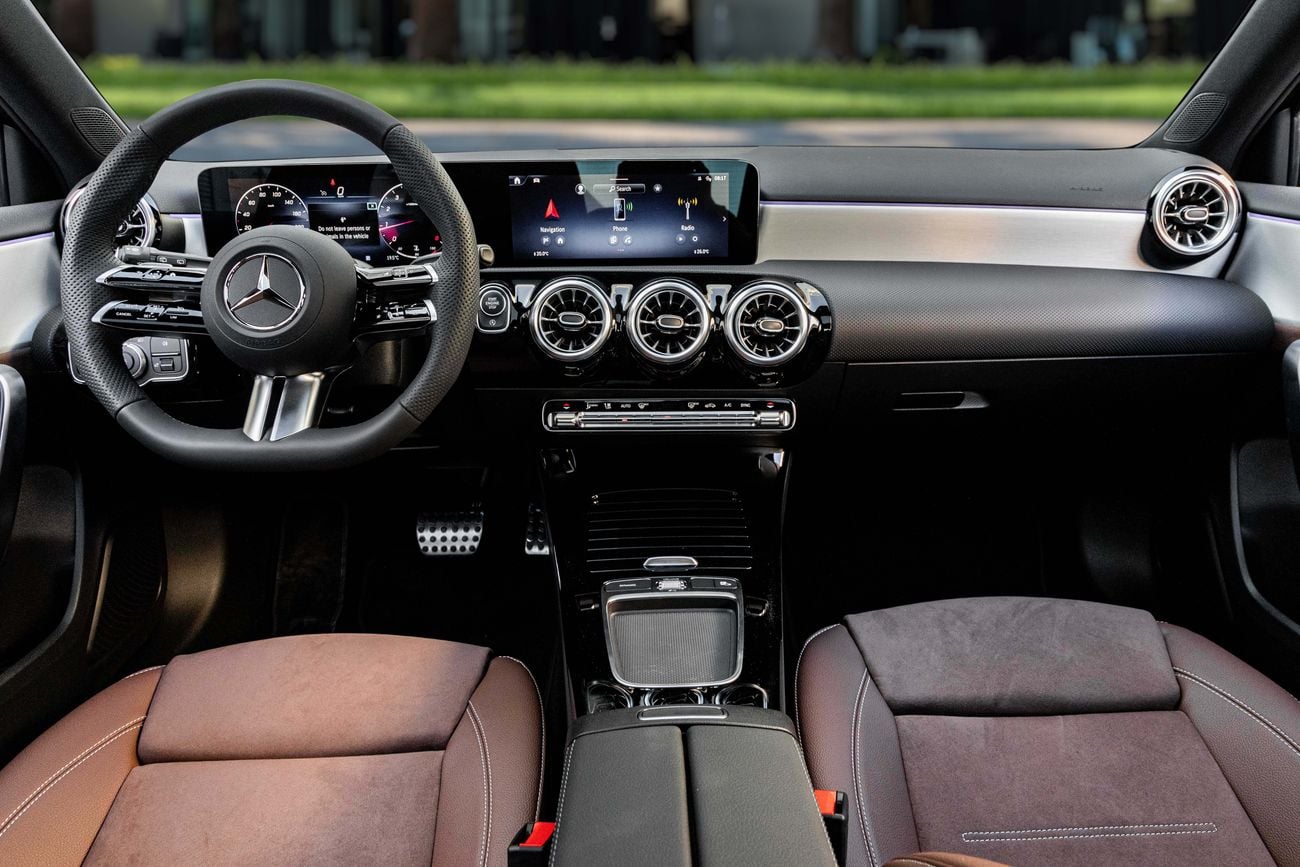 مرسيدس بنز A 200 A 200 AMG | 3,330 P.M | 0% Downpayment | Agency Warranty!