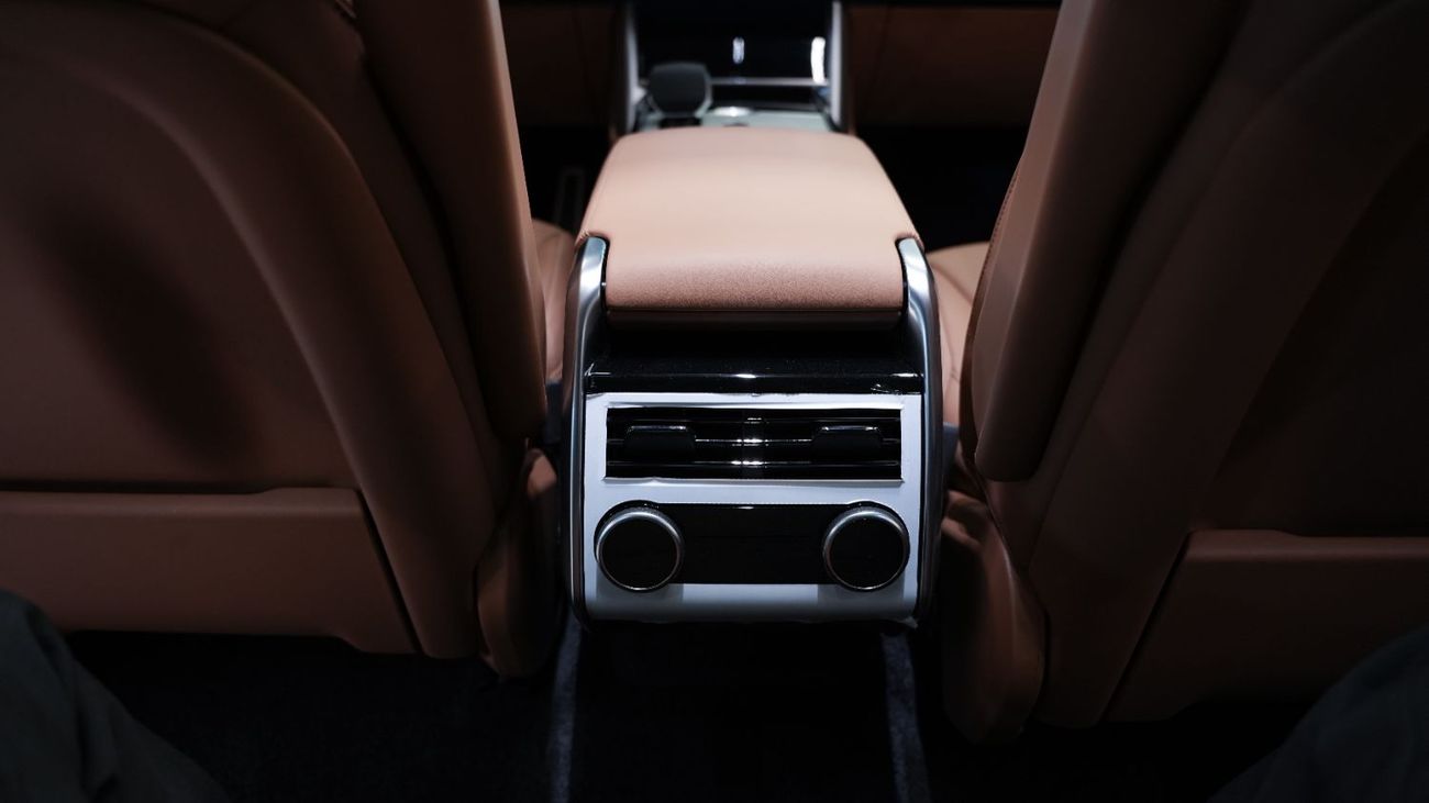 لاند روفر رينج روفر 2026 | BRAND NEW | RANGE ROVER HSE P400 | W/ WARRANTY | FOR EXPORT | GCC SPECS | FULL OPTION