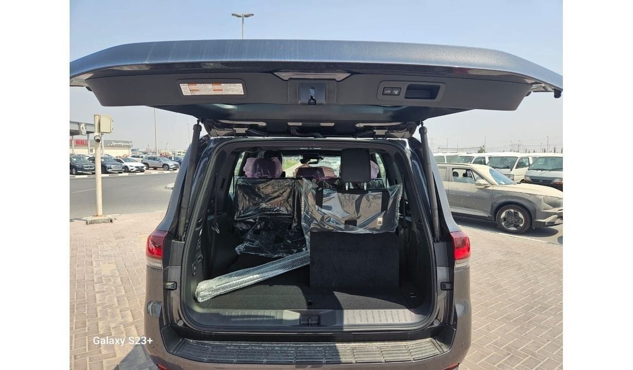 Toyota Land Cruiser GR Sport 3.5L Petrol