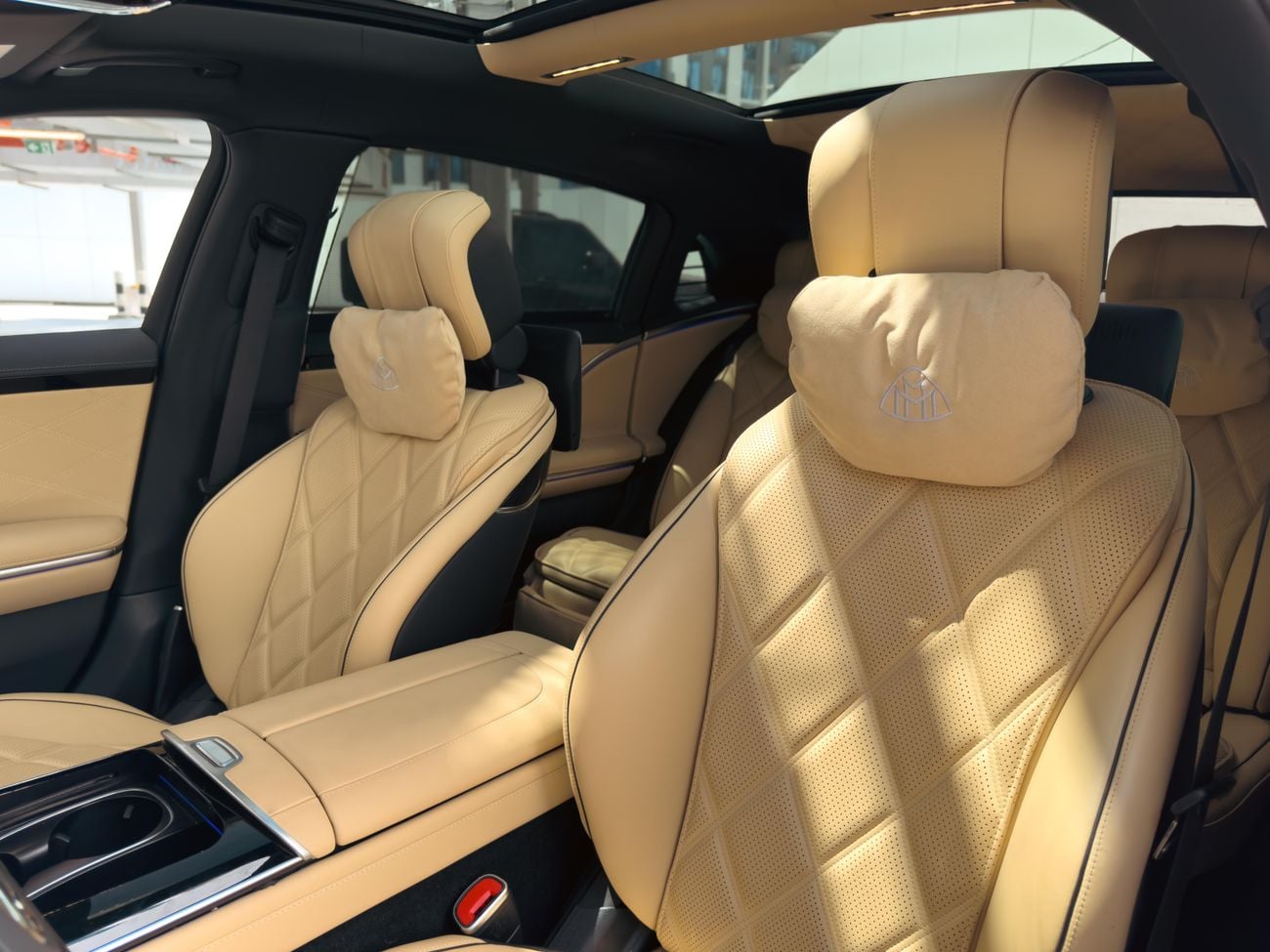 Mercedes Maybach S680 Maybach