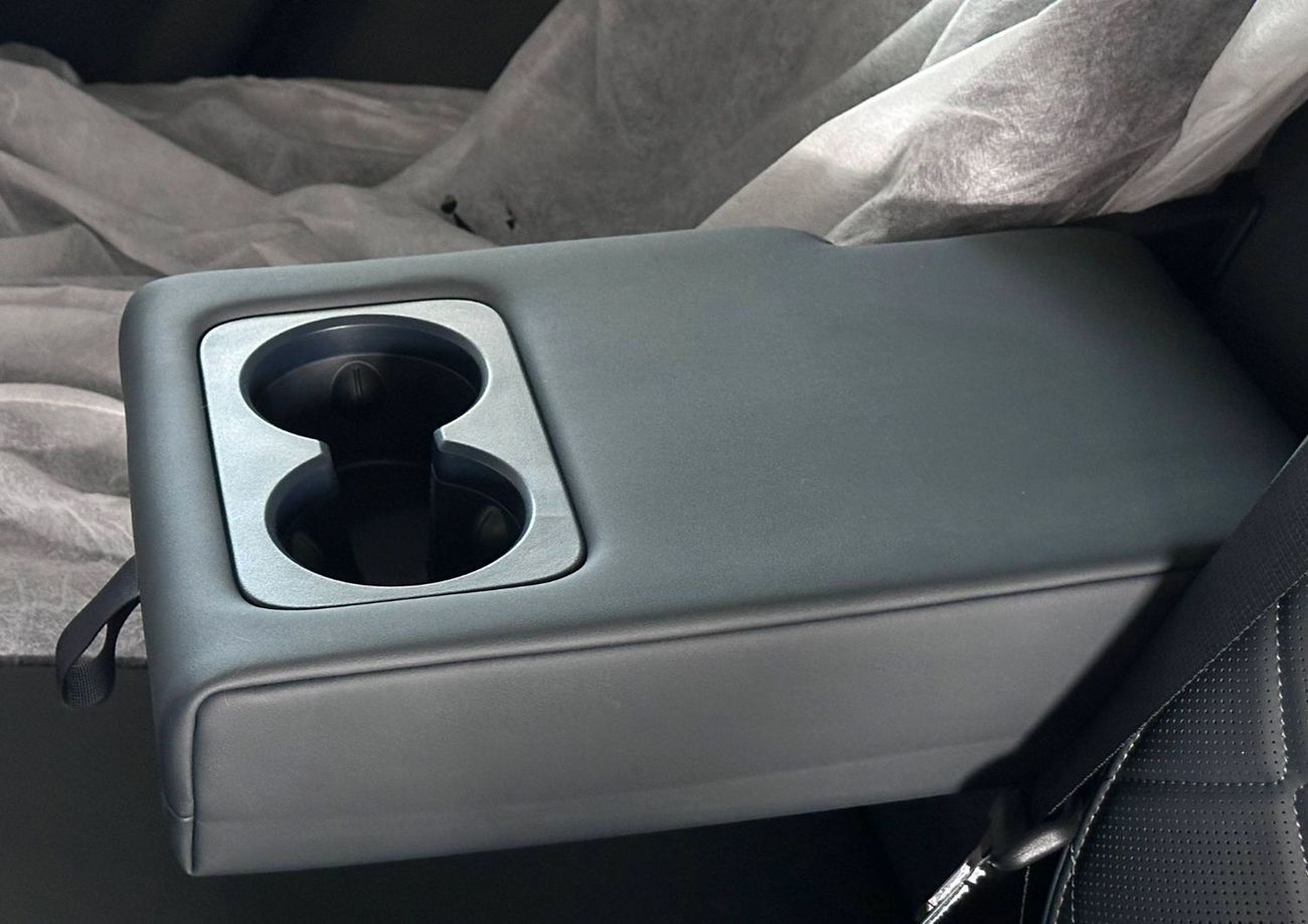 بي واي دي ليوبارد 5 Navigator _ Ready for delivery